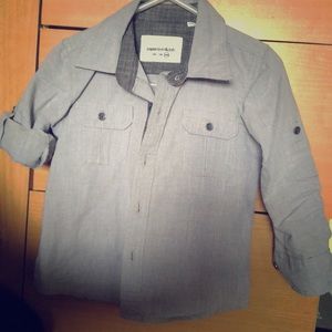Kids button down shirt Never worn great condition